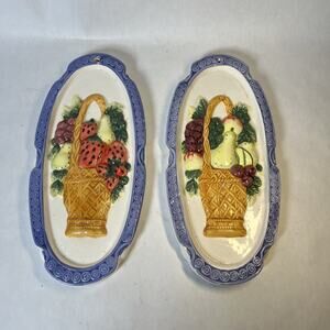 Vintage Ceramic Wall Hanging • Fruit Baskets Grapes-Strawberry • Kitchen Décor